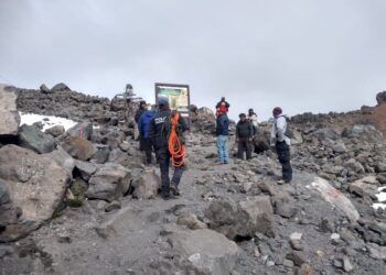 Cuatro alpinistas mueren al caer del Pico de Orizaba