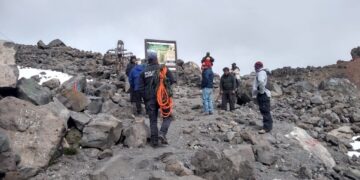 Cuatro alpinistas mueren al caer del Pico de Orizaba