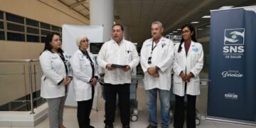 SNS entrega equipos a los hospitales Robert Reid e Incart
