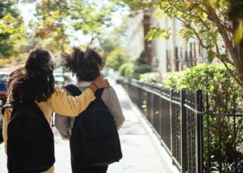 Consejos para una mochila escolar ergonómica y cómoda