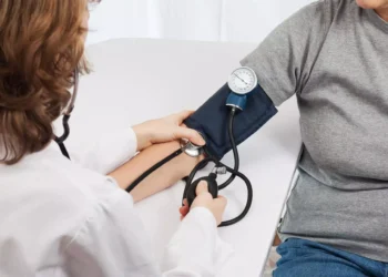 Cuatro de cada cinco personas con hipertensión no reciben el tratamiento adecuado