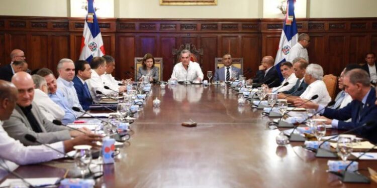 Poder Ejecutivo promulga Ley de Presupuesto Reformulario para el año 2023