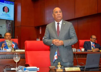 Rojas Gómez advierte un huevo costará RD$10, por sacrificio de gallinas