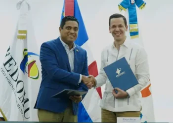 Firman acuerdo para garantizar calidad y seguridad en el tránsito