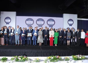 Adoexpo entrega a Mercasid máximo galardón premios Excelencia Exportadora