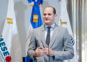 Gobierno destina más de 2 mil millones para compra de medicamentos