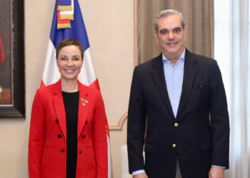 Presidente Abinader recibe a la ministra de relaciones exteriores de Jamaica