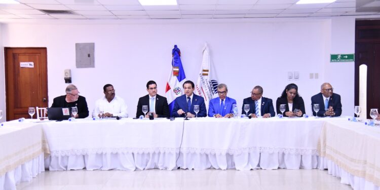 MSP reúne a sociedades médicas especializadas y el CMD y analizan situación enfermedades respiratorias