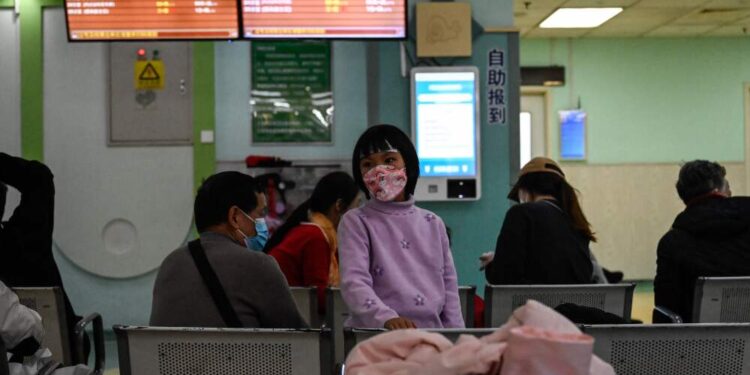China no detecta patógenos “inusuales” en repunte enfermedades respiratorias