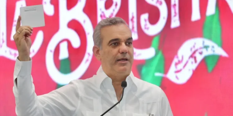 Gobierno inicia entrega Bono Navidad a 2.5 MM