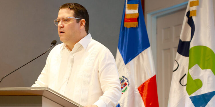 Dominicanos residentes en el exterior podrán traer artículos por un valor de hasta USD 4,000 a partir del 1 de diciembre