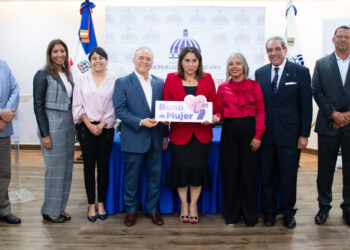 Gobierno aumenta a RD$ 7.0 MM el bono mujer