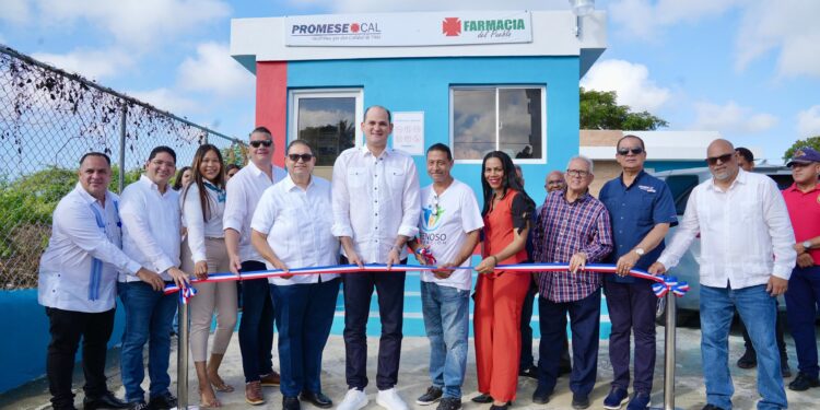 PROMESE/CAL inaugura siete Farmacias del Pueblo