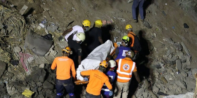 Se eleva a 11 el número de muertos en choque de patana contra minibús de la Ruta 66