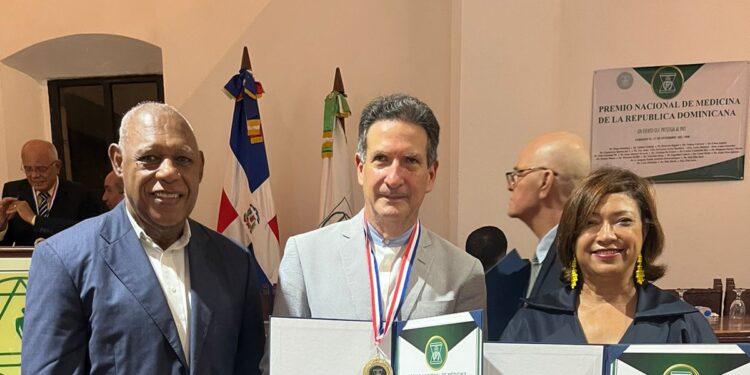 Premio Nacional de Medicina reconoce investigadores de la Academia de Ciencias