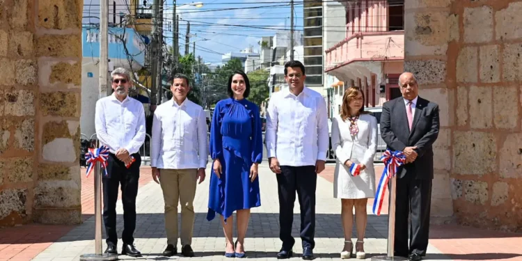 Turismo entrega restaurada la Puerta de la Misericordia