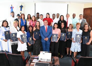 SNTP rinde homenaje a 10 trabajadoras de la prensa en conmemoración Día Internacional de la Mujer