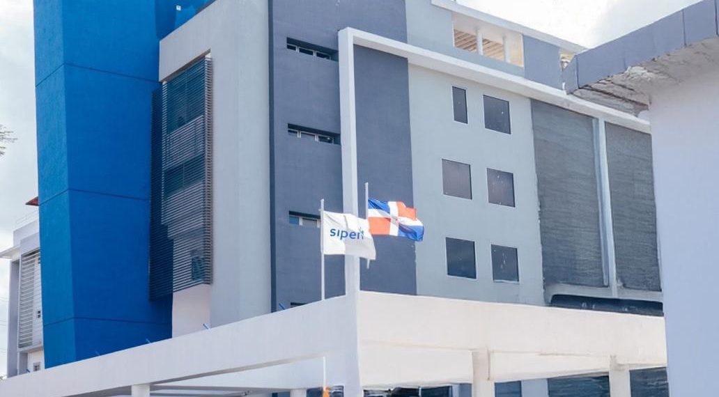 SIPEN afirma que los trabajadores lideran la inversión institucional en el sector turismo