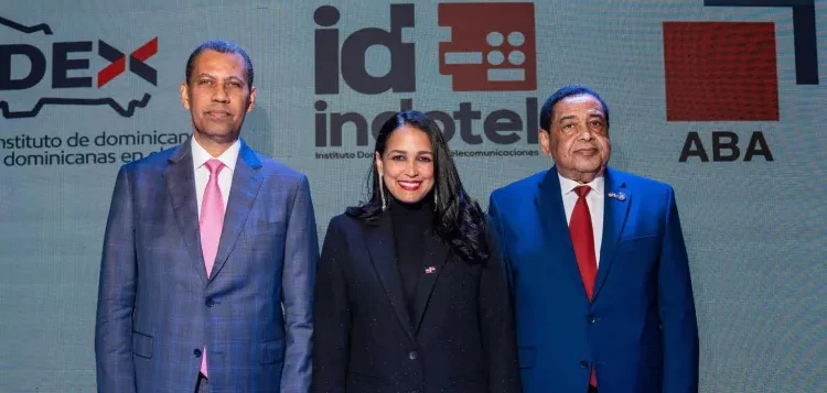 INDOTEL e INDEX continúan en Orlando campaña de alfabetización digital y educación financiera para envío seguro de remesas